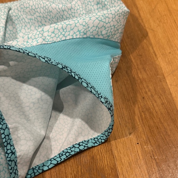 *last chance* Nike | Women's Light Blue Athletic Shorts - Picture 14 of 15